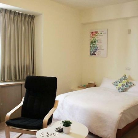 Flower Lane 650 Apartment Tainan Exterior photo
