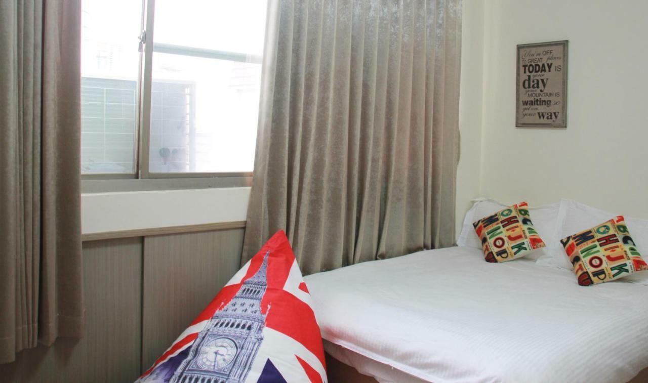 Flower Lane 650 Apartment Tainan Exterior photo