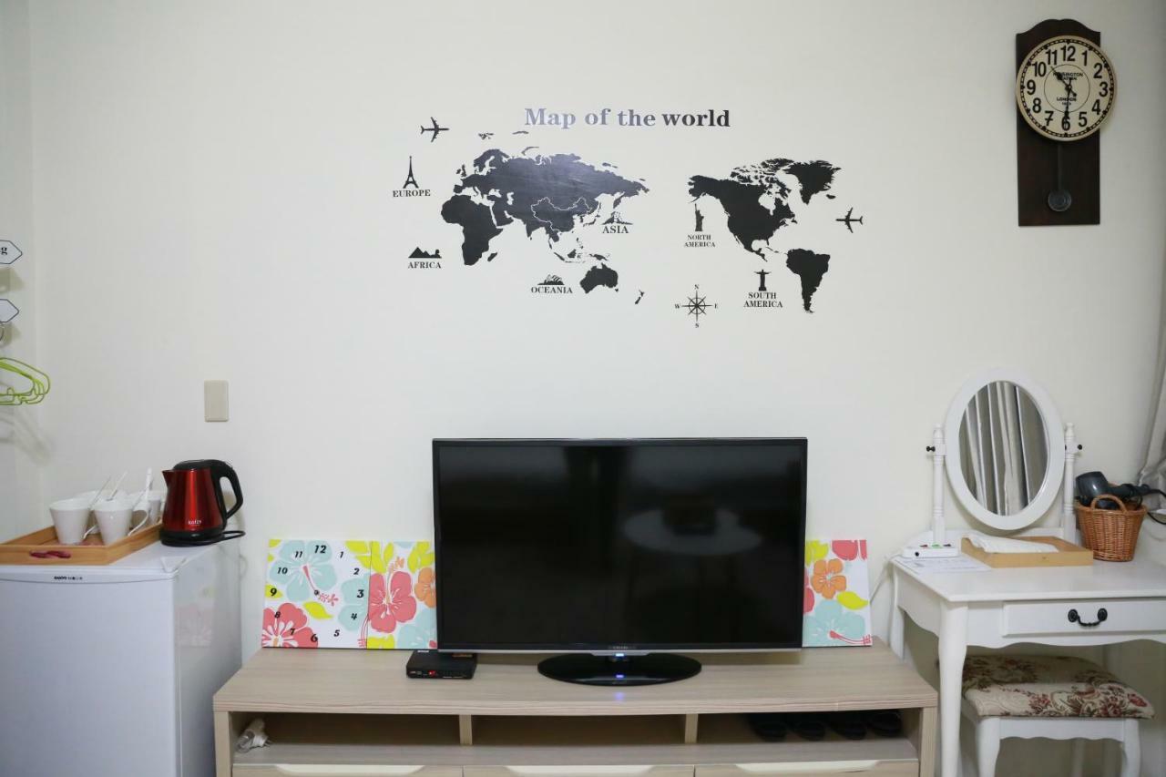 Flower Lane 650 Apartment Tainan Exterior photo